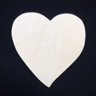 Cream wooden heart - size 118 x 120 mm