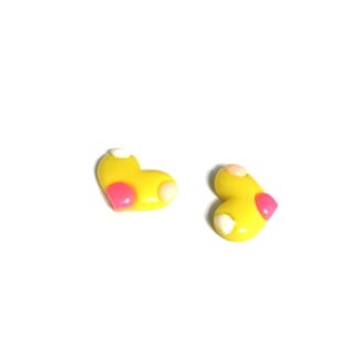 Flat-back yellow white and pink plastic heart cabochons by piece - size 17 x 23 mm