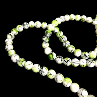 Round green white and black glass beads by strand - diametre 10 mm - length 80 cm