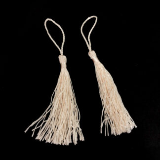 Cream tassels - length 80 mm - 4 pieces