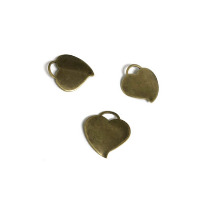 Brass metal heart pendants - size 18 mm - 3 pieces