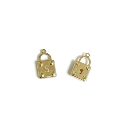 Golden metal letter on back padlock pendant - size 11 x 20 mm