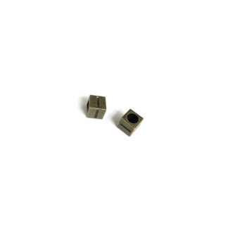 Brass metal letter I cube bead - size 7 mm - 2 pieces