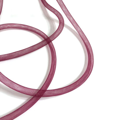 Flexible pinkish dark red mesh tube by metre - diametre 8 mm