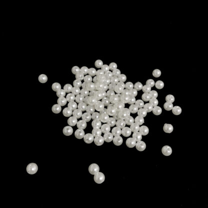Pearly round cream white beads - diametre 5 mm - weight 50 g