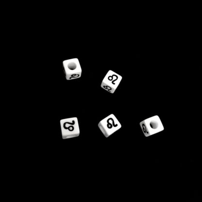 Zodiac sign symbol Leo white plastic cubes - size 7 mm - 5 pieces
