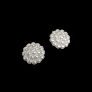 Pearly round plastic cabochons with studs - diametre 21 mm - 6 pieces