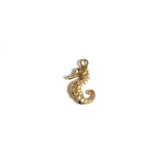 Golden metal seahorse pendant - size 12 x 22 mm