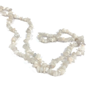 Cream white stone beads by strand - diametre 8 mm - length 84 cm