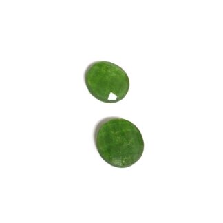 Glittery round flat-back green cabochons - diametre 18 mm - 2 pieces