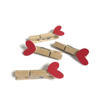 Red heart wooden clothes pegs - size 10 x 52 mm - 4 pieces