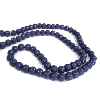Round greyish purple beads by strand - diametre 10 mm - length 82 cm