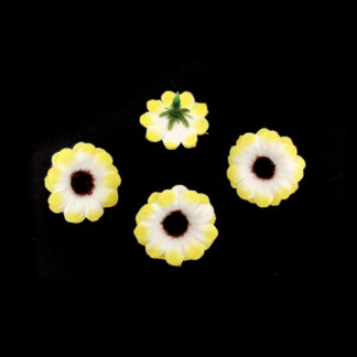 White and yellow fabric flower - diametre 30 mm - 4 pieces