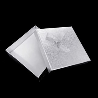 Silvery ribbon bow white cushion carboard gift box - size 30 x 90 x 90 mm