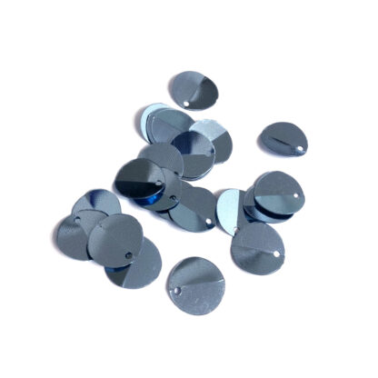 Round half-folded greyish light blue sequins - diametre 12 mm - weight 5 g