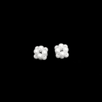 Pearly white beads cluster balls - size 13 mm - 2 pieces