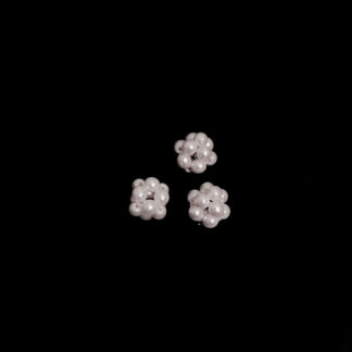 Pearly white beads cluster balls - size 10 mm - 3 pieces