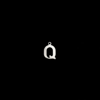 Silvery metal letter Q pendants - size 10 x 15 mm - 5 pieces