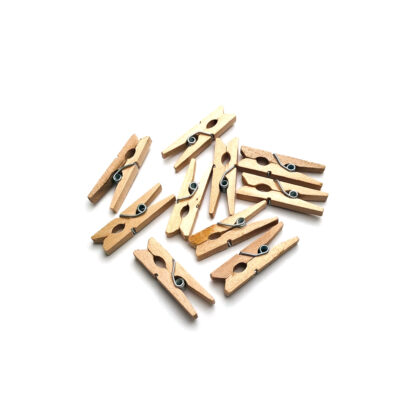 Wooden clothes pegs - size 7 x 30 mm - 7 pieces