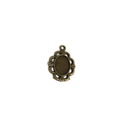 Brass metal oval bezel pendant - size 19 x 26 mm