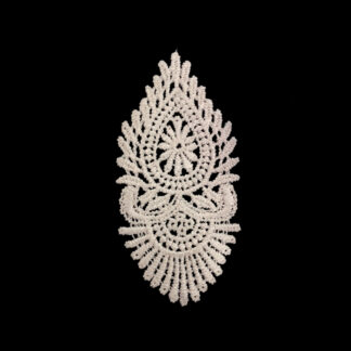 Oval cream white lace flower - size 36 x 77 mm