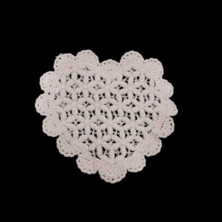 Cream white lace heart - size 80 x 85 mm