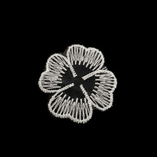 Embroided white netting flower - diametre 55 mm