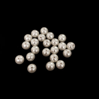 Pearly round cream white beads - diametre 11 mm - approximately 45 pieces