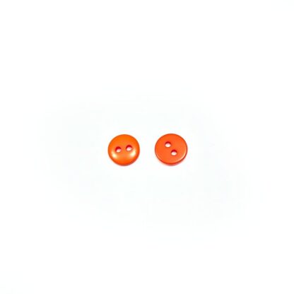 Two-hole round orange plastic buttons - diametre 8 mm - 20 pieces