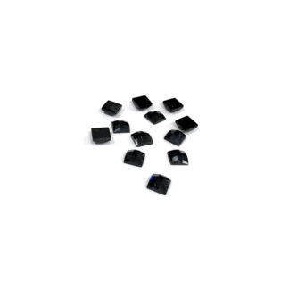 Faceted square flat-back black sew-on rhinestones - size 7 mm - 11 pieces