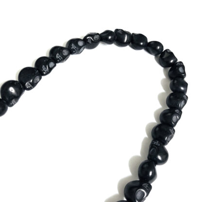 Black skull beads by strand - size 13 mm - length 39 cm