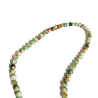 Round green red yellow and white stone beads by strand - diametre 6 mm - length 40 cm