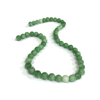 Variegated round green stone beads by strand - diametre 8 mm - length 39 cm
