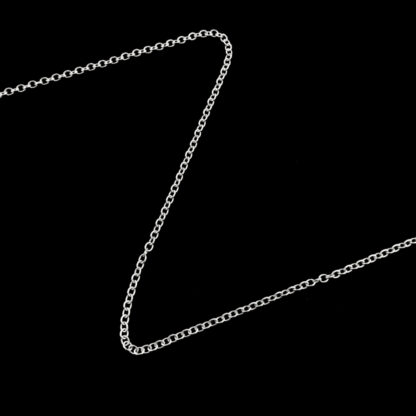 Silvery oval metal link chain by metre - diametre 1.5 mm