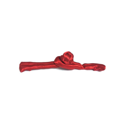Red knot frog button closure - length 85 mm