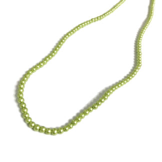 Round yellowish light green glass beads by strand - diametre 4 mm - length 80 cm