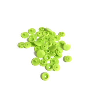Round yellowish light green plastic snap buttons - diametre 12 mm - 10 sets