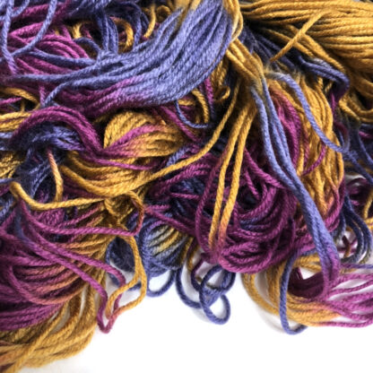 Mixed colour acrylic knitting yarn by hank - diametre 2 mm - weight 214 g