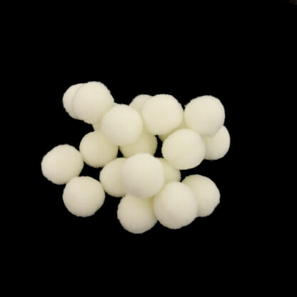 Cream white pompons - diametre 18 mm - 20 pieces