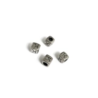 Silvery letter K cube bead - size 7 mm - 4 pieces